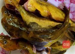 红烧黄鸭鱼的做法图解1