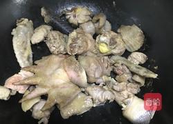 养颜鸡汤的做法图解1