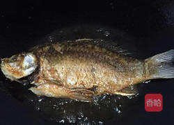 土豆番茄鲫鱼汤的做法图解5