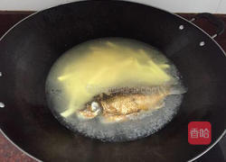 土豆番茄鲫鱼汤的做法图解7