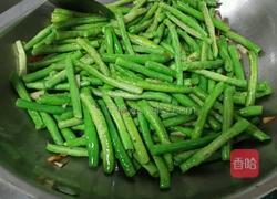 油渣豆角的做法图解7