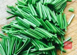 肉炒韭菜花的做法图解3