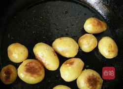 酸甜五香小土豆的做法图解3