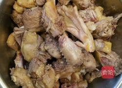 啤酒鸭 (吃我的啤酒鸭不需喝啤酒)的做法图解3