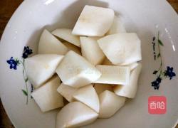 冰糖雪梨炖银耳的做法图解3