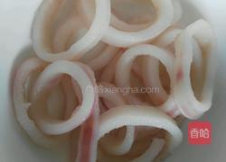酥炸鱿鱼圈的做法图解1
