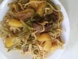 土豆豆角焖面