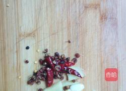 炝炒圆白菜的做法图解3