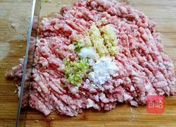 家常糖醋丸子的做法图解2