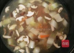 香菇面条的做法图解5