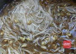豆芽汤面的做法图解2