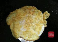 吞拿魚芝士番茄蛋治的做法图解2