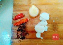 清炒空心菜杆的做法图解2