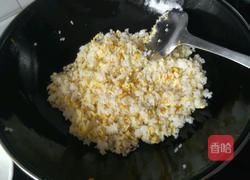 菜椒胡萝卜蛋炒饭的做法图解10