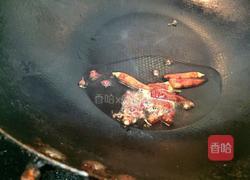 双椒腊肠的做法图解3