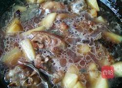 土豆猪蹄的做法图解5