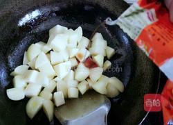土豆香菇烧肉的做法图解5