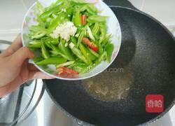 辣椒炒肉的做法图解4
