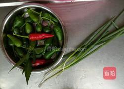 香辣肉片的做法图解1