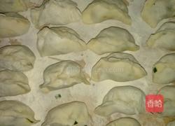 鲜虾韭菜饺子的做法图解4