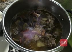 红菇老鸭汤的做法图解6