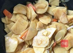 青椒土豆片的做法图解3