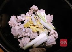 排骨杂粮菌汤的做法图解5