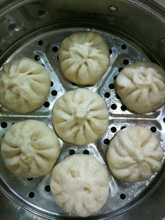 喧乎的大胖子包子做好啦，包得好丑。