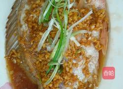 姜蒜浇鱼的做法图解5