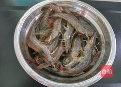白灼虾的做法图解1