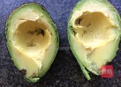 牛油果香蕉奶昔的做法图解1