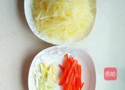 醋溜土豆丝儿的做法图解1