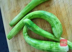 西红柿鸡蛋炒丝瓜的做法图解1