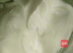 戚风蛋糕(五寸爱心)的做法图解8