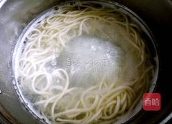 油泼棍棍面的做法图解4