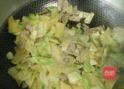 西兰花梗土豆片的做法图解9
