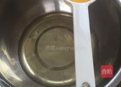 小麦粉做的戚风蛋糕（8寸）的做法图解1