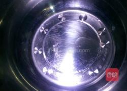 冰糖梨水的做法图解1