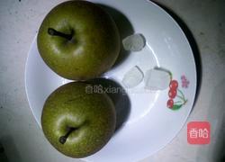 冰糖梨水的做法图解2