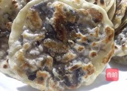 梅干菜肉饼简单做的做法图解3