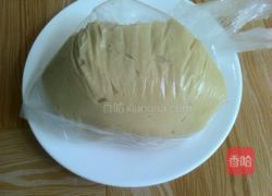 蛋黄广式月饼的做法图解5