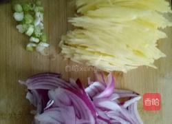 圆葱炒土豆丝的做法图解1