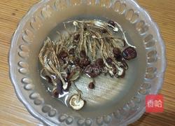 猪肚玉米茶树菇汤的做法图解1