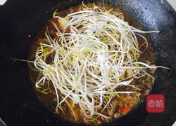 焖牛腩(豆芽百叶版)的做法图解11