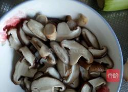 香菇油菜的做法图解2
