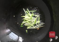 麻酱鸡蛋炒面的做法图解7