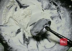 五仁馅月饼的做法图解3