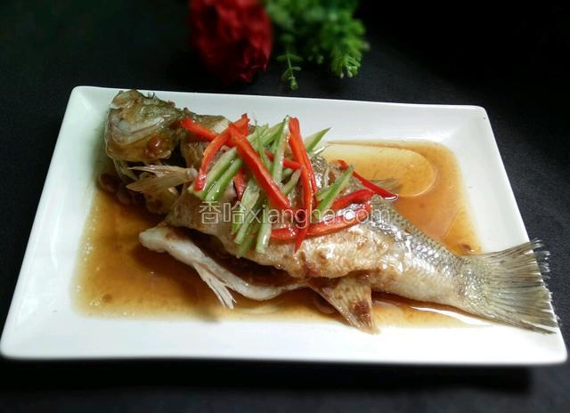 黄豆酱蒸鱼