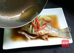 黄豆酱蒸鱼的做法图解10