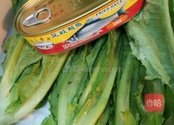 豆豉鯪魚炒油麥菜的做法图解1